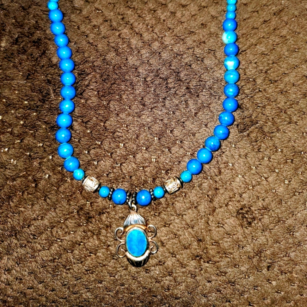 Turquoise pendant and and necklace